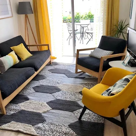 Horizon Hidden Gem 2 Bedroom Apt - Walk To The Beach Larnaca