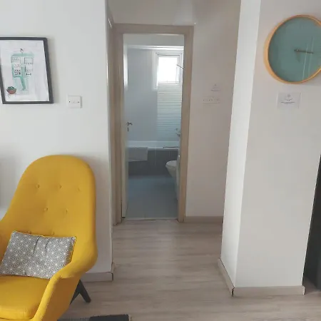 Lägenhet Horizon Hidden Gem 2 Bedroom Apt - Walk To The Beach Larnaca