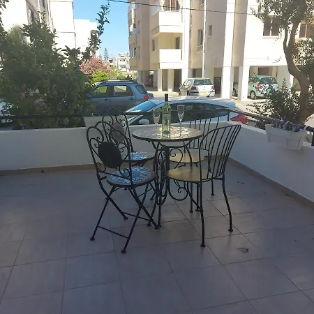 Horizon Hidden Gem 2 Bedroom Apt - Walk To The Beach Lägenhet *