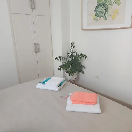 Horizon Hidden Gem 2 Bedroom Apt - Walk To The Beach Lägenhet
