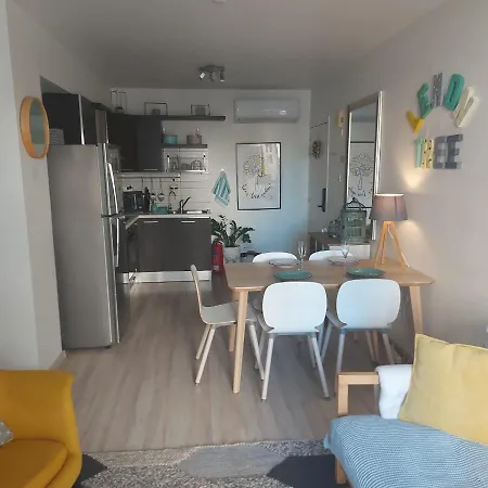 Horizon Hidden Gem 2 Bedroom Apt - Walk To The Beach *