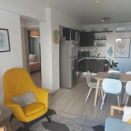 Horizon Hidden Gem 2 Bedroom Apt - Walk To The Beach Apartment Larnaca